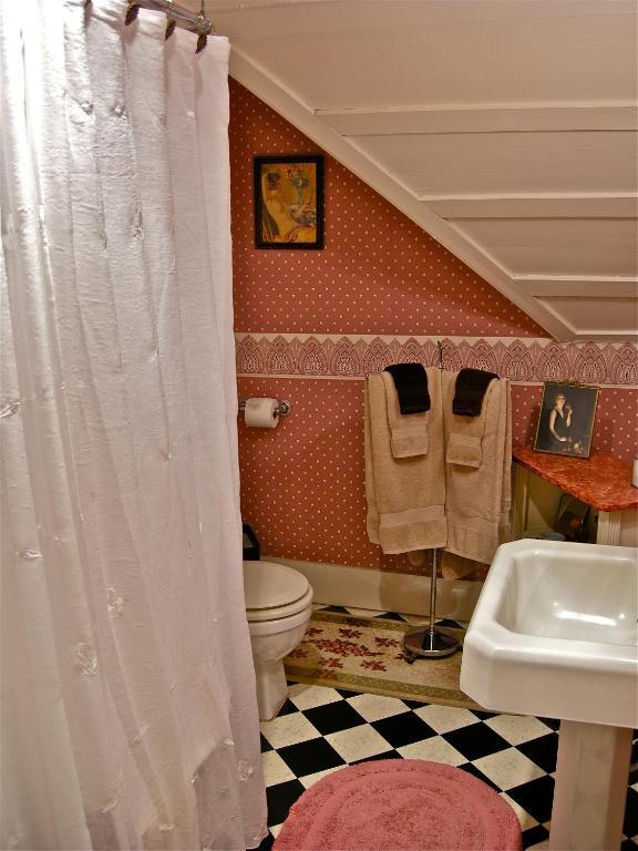 נורת' בנד The Old Tower House Bed & Breakfast חדר תמונה