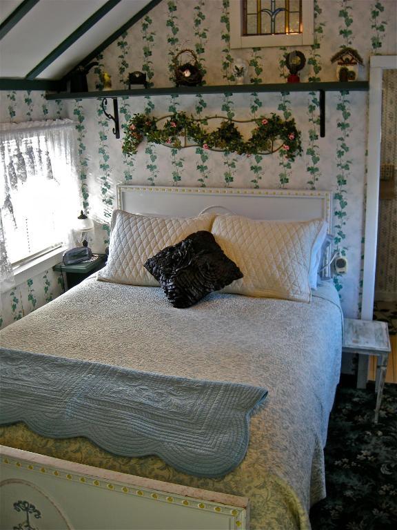 נורת' בנד The Old Tower House Bed & Breakfast חדר תמונה